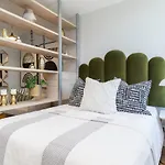 Trendy Studio Apartment In Cape Town\'S Foreshore