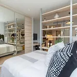 Trendy Studio Apartment In Cape Town\'S Foreshore